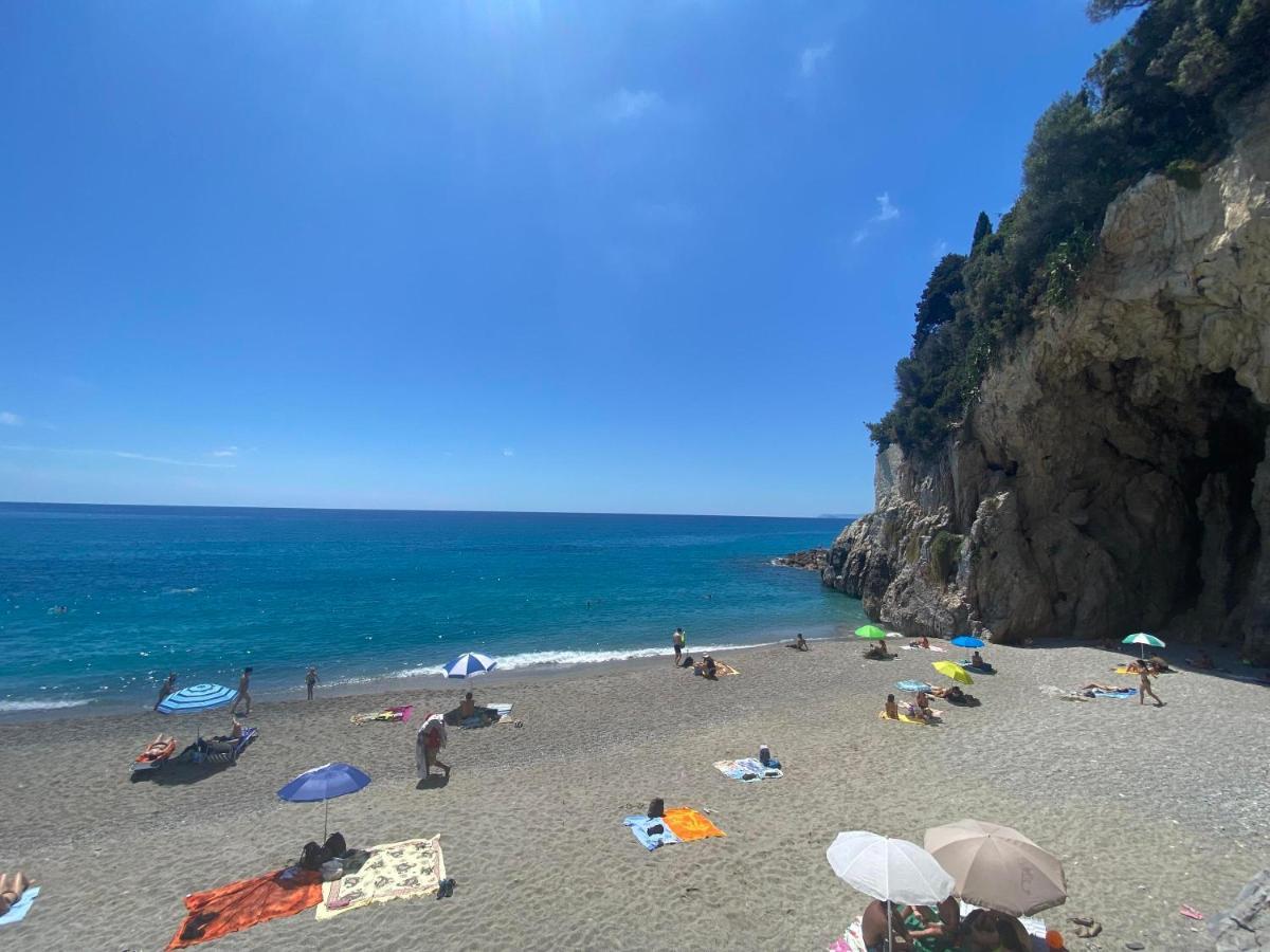 La Terrazza Di Elico Appartement Finale Ligure Buitenkant foto